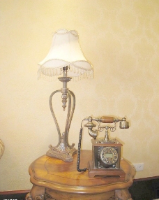 豪华欧式室内摄影台灯电话图片